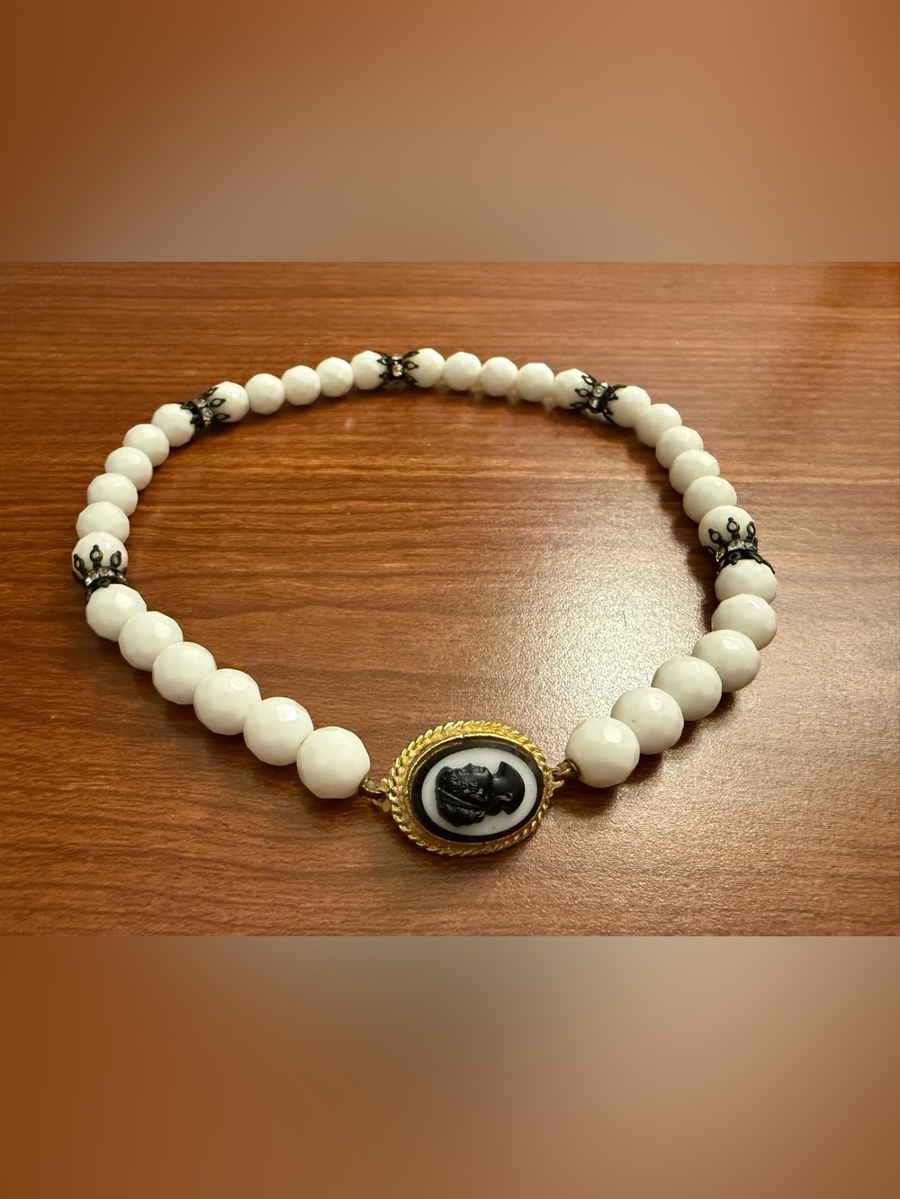 Vintage White Beaded Cameo Choker Necklace